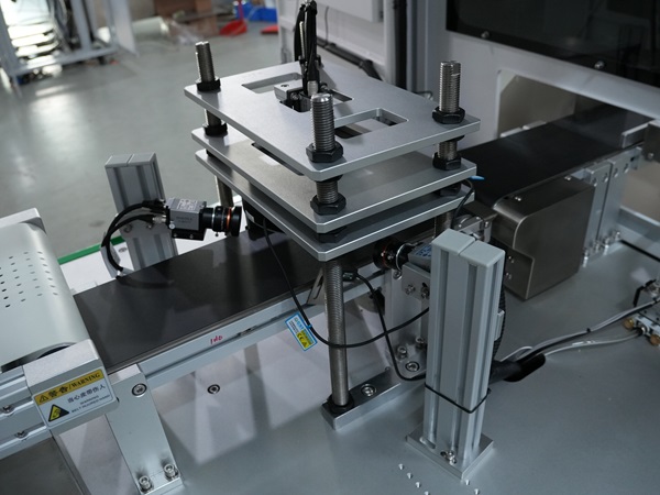 CCD视觉检测设备,CCD检测设备,视觉检测设备厂家